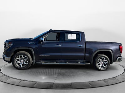 2022 GMC Sierra 1500 4WD Crew Cab Short Box SLT