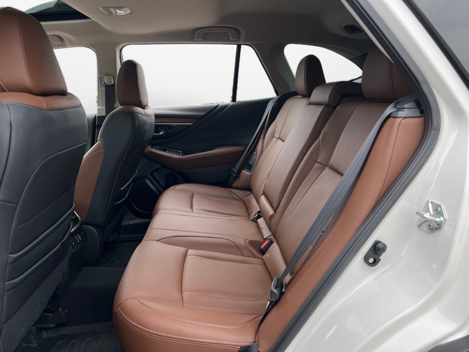 2025 Subaru Outback Touring XT