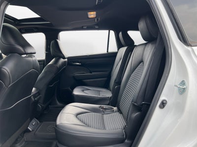 2023 Toyota Highlander XSE