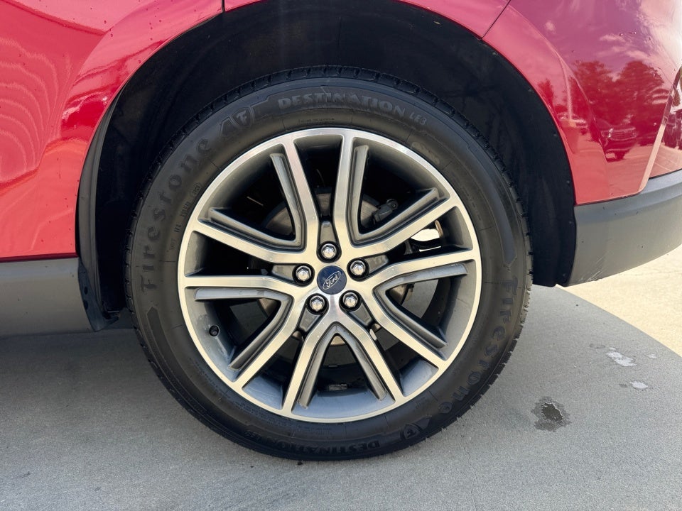 2019 Ford Edge Titanium