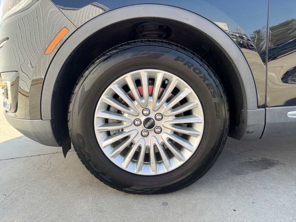 2020 Lincoln Nautilus Standard