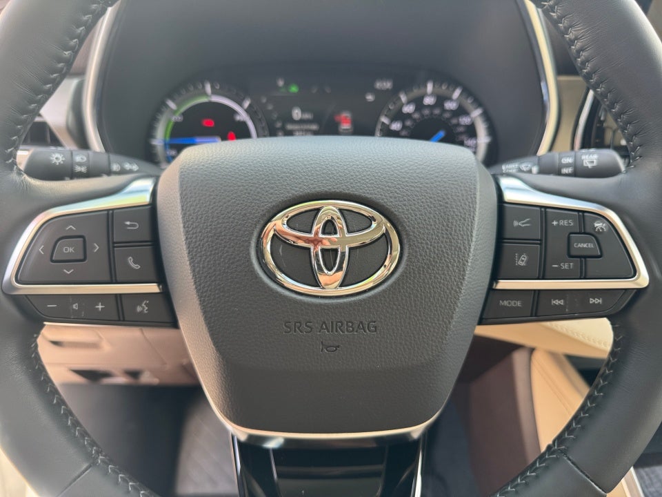 2021 Toyota Highlander Hybrid Limited