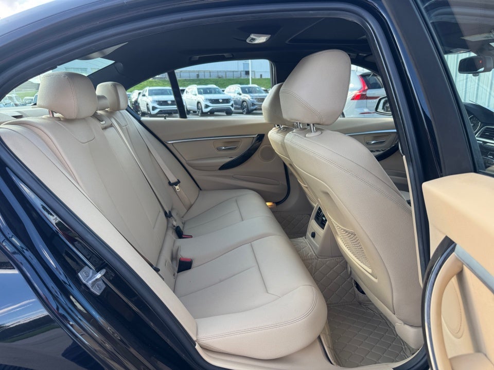 2016 BMW 328i 328i